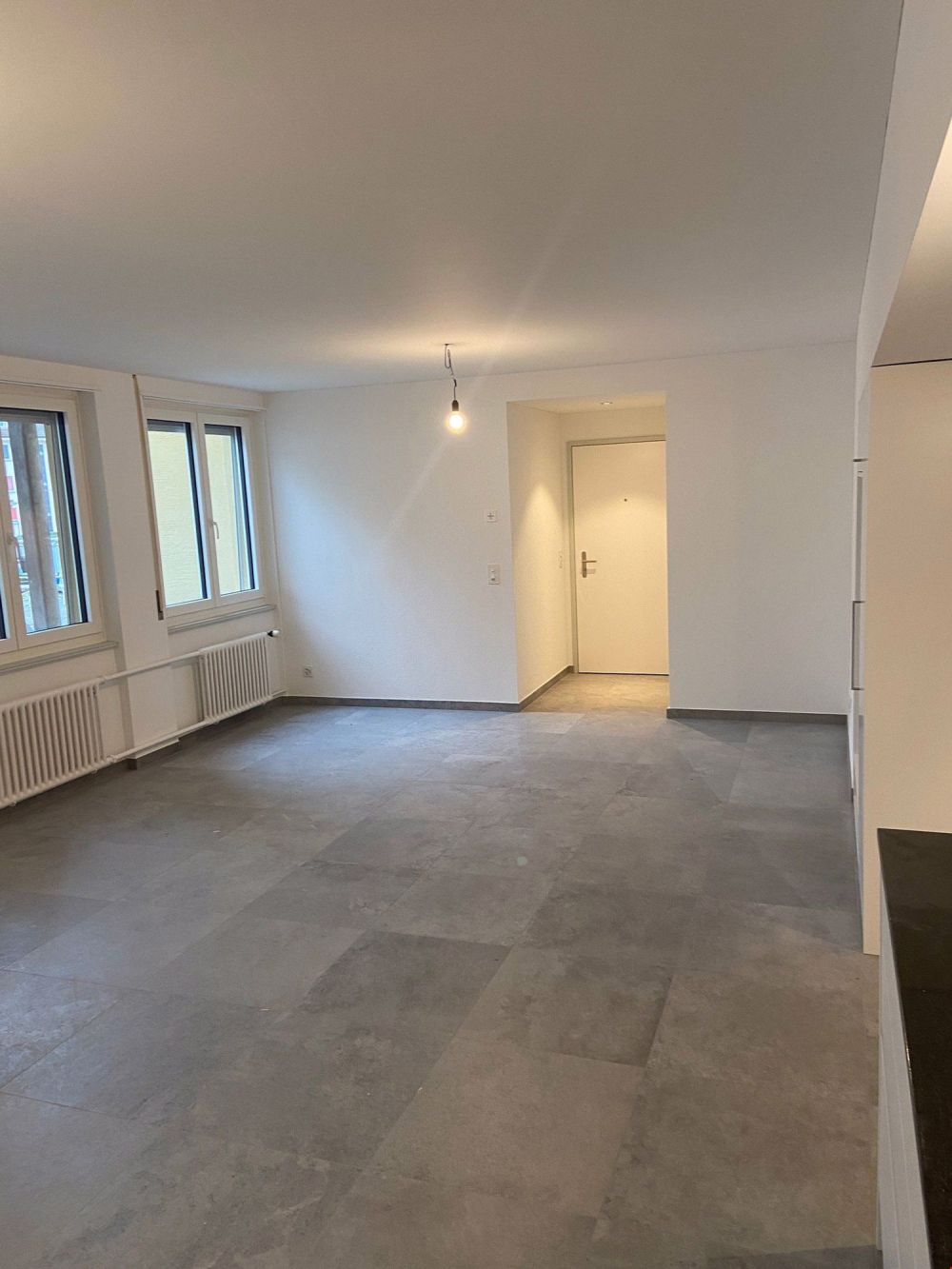 Neuwertige 1.5-Zimmerwohnung im Stadtzentrum - Wohnbereich