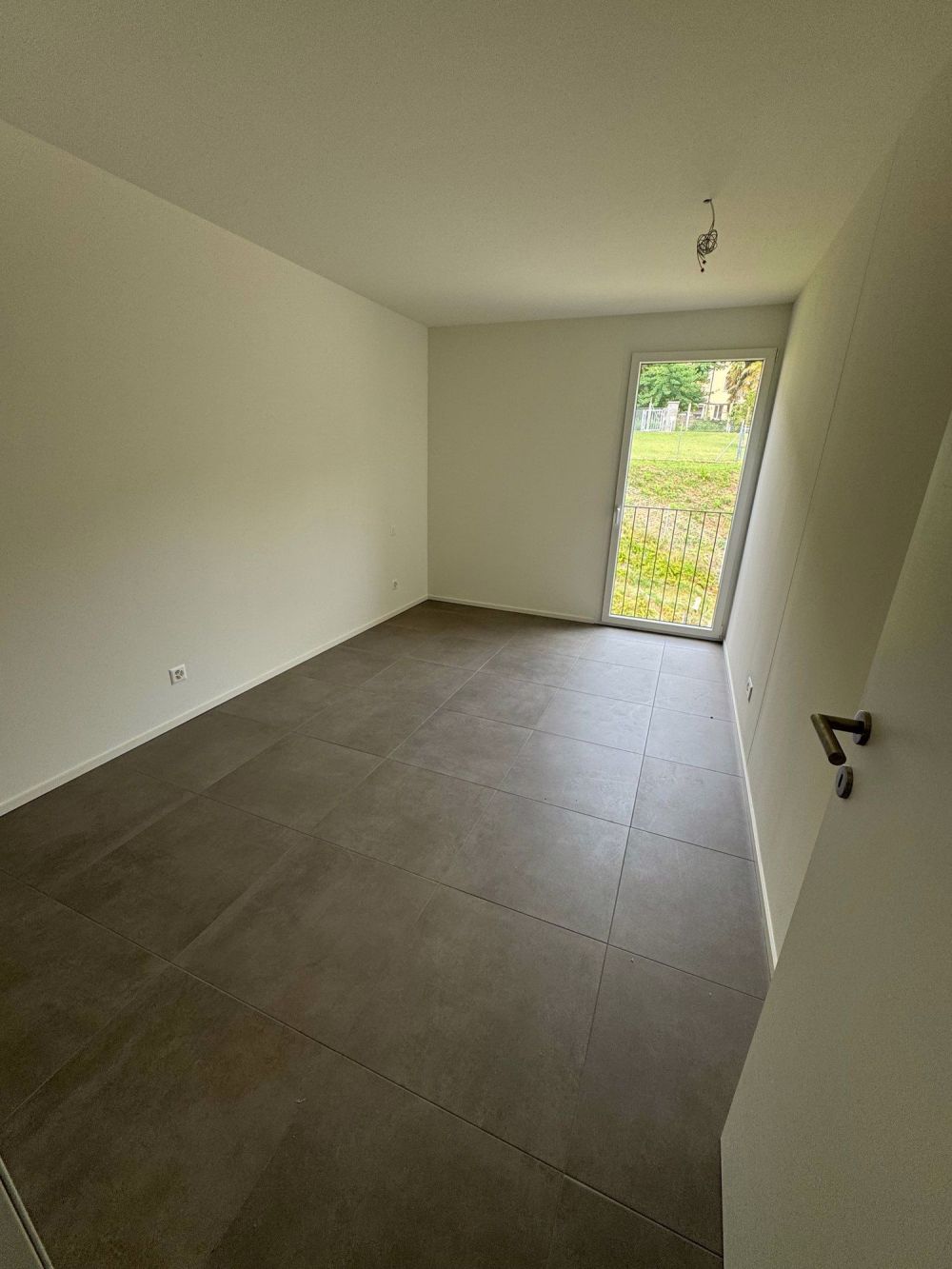 MONTEGGIO 3.5 | Miete 1'320 | Nebenkosten 180 | Parkplatz 100 - Bild 8