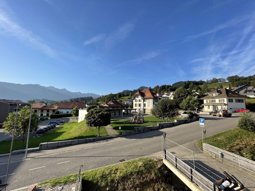 4.5 pièces au 1étage avec terrasse - Bild 10