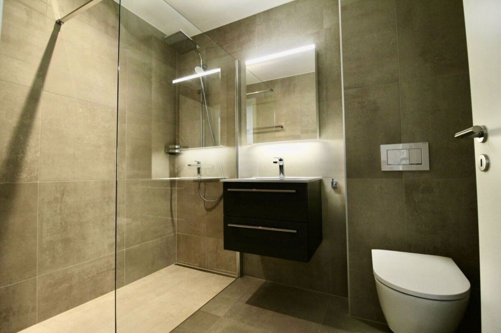 Zweizimmerwohnung, hell und neu, mit Aussicht und großer Terrasse - Bild 9