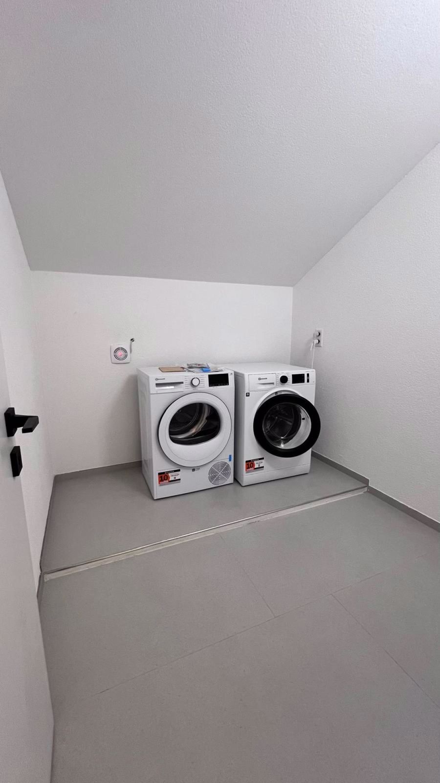 Moderne 2.5-Zimmer-Dachwohnung in Leuggern - Neubau 2025 - Bild 10