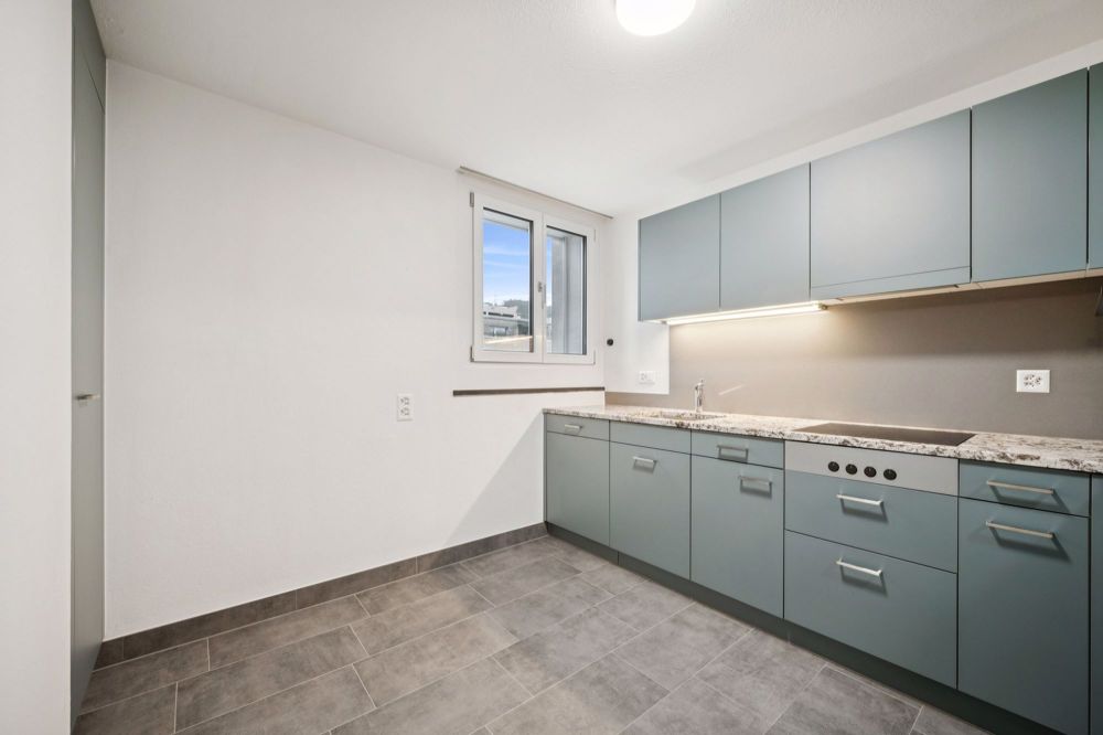 Erstvermietung nach Sanierung: 1-Zimmer-Wohnung in der Nähe der HSG und der Fachhochschule St.Gallen - Küche