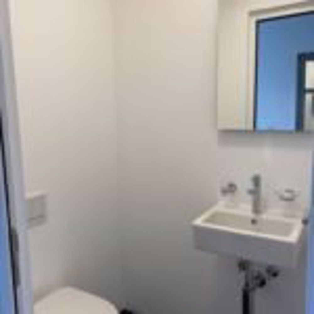 JP4-L3 3.5-Zimmer-Wohnung im 1. Stock - WC