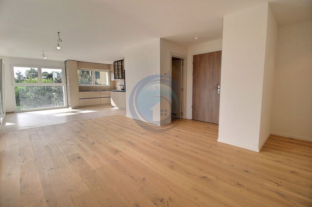 Neue 4,5-Zimmer-Wohnung mit Panoramablick auf den See - Bild 2