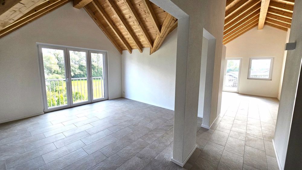 Edle, moderne Dachwohnung mit Terrasse und schönem Blick zum Schloss Sargans - Bild 6