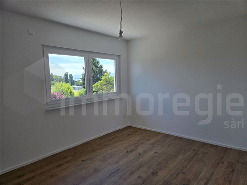 Zu vermieten Wunderschönes 5.5 Zimmer-Reihenhaus nahe EPFL und See - Bild 8