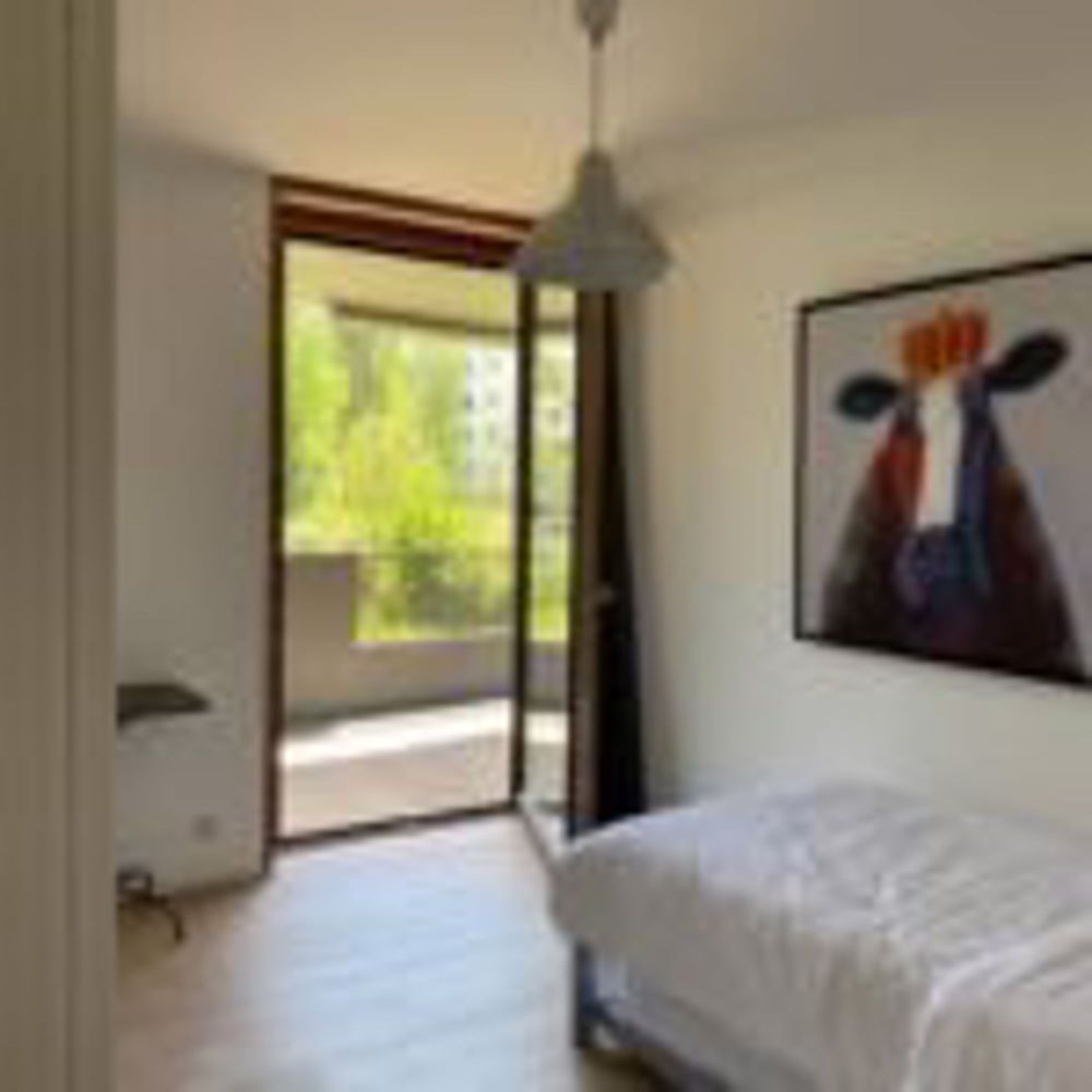 JP4-L3 3.5-Zimmer-Wohnung im 1. Stock - chambre 2