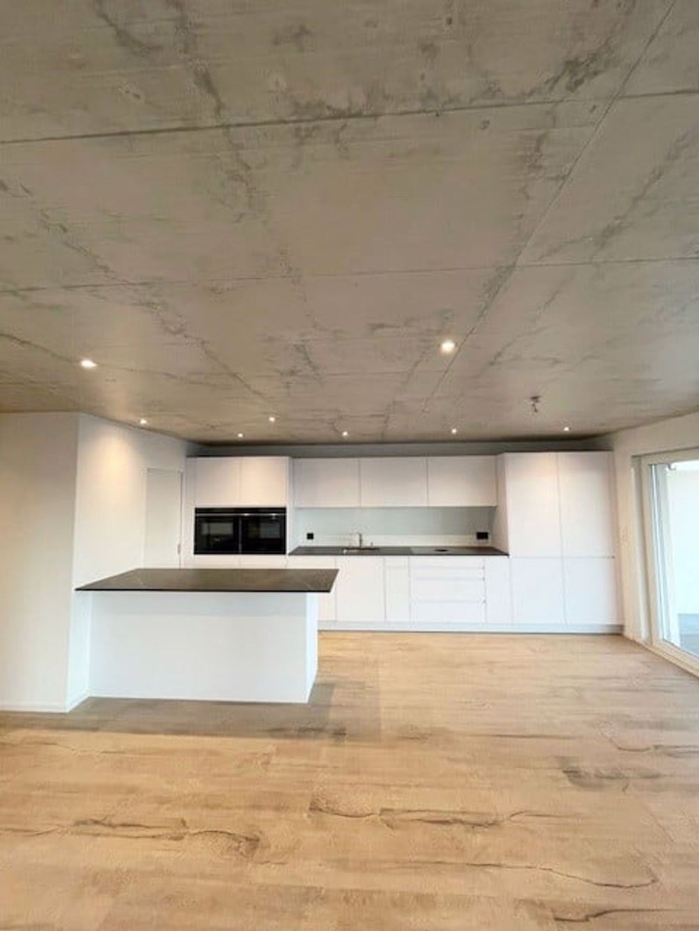 Appartement neuf et unique de 4,5 pièces avec vue imprenable sur le lac et les Alpes - Bild 3