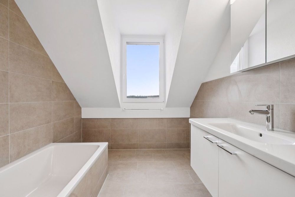 ERSTVERMIETUNG- MODERNE MAISONETTE - WOHNUNG IM EIGENTUMSSTANDARD - Bild 9