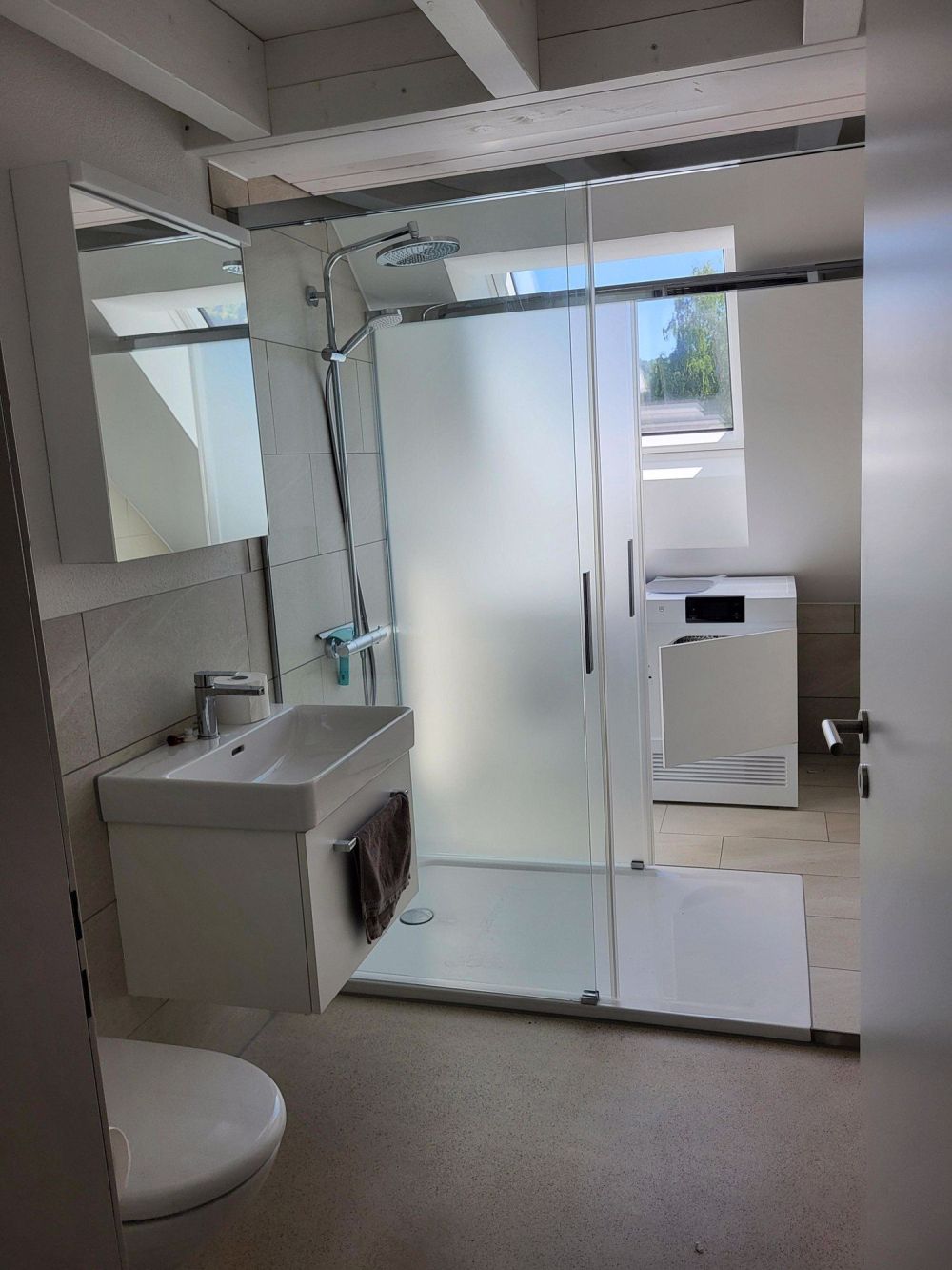 moderne 2.5-Zimmer-Wohnung in Turbenthal - Bild 8