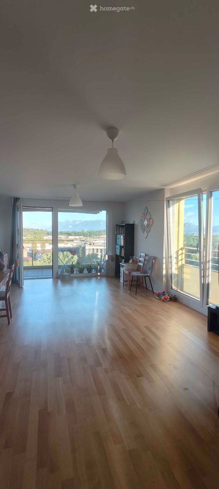 Moderne 4-Zimmer-Wohnung mit atemberaubendem Blick – Verfügbar ab Oktober 2025 - Bild 1
