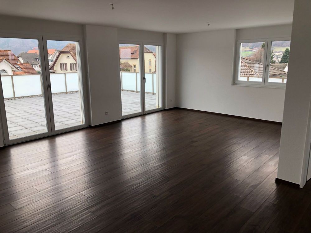2.5 Zimmer Attika Wohnung mit grosser Terrasse - Bild 5