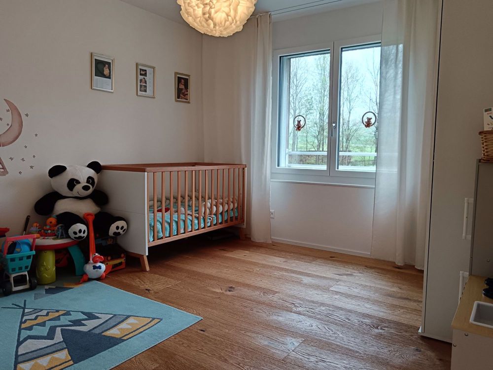Wunderschöne 4.5-Zimmer-Wohnung mit Weitblick - Bild 10