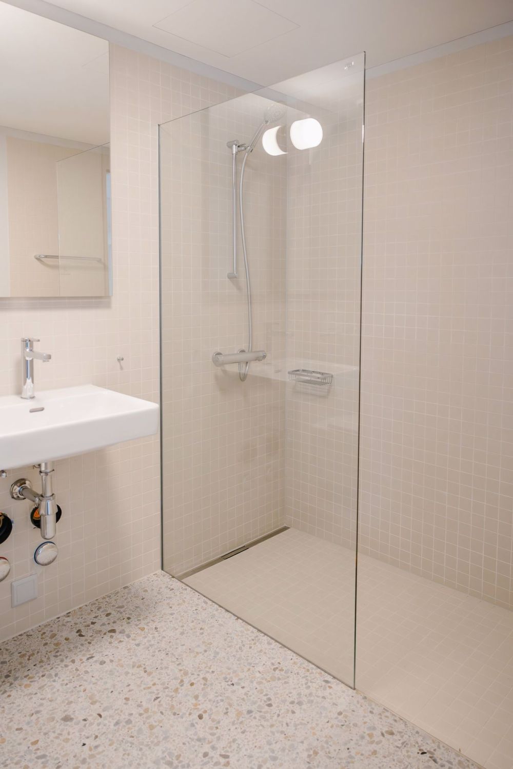 DESIGN & SKYLINE: Erstvermietung "SPHINX" - Bild 5