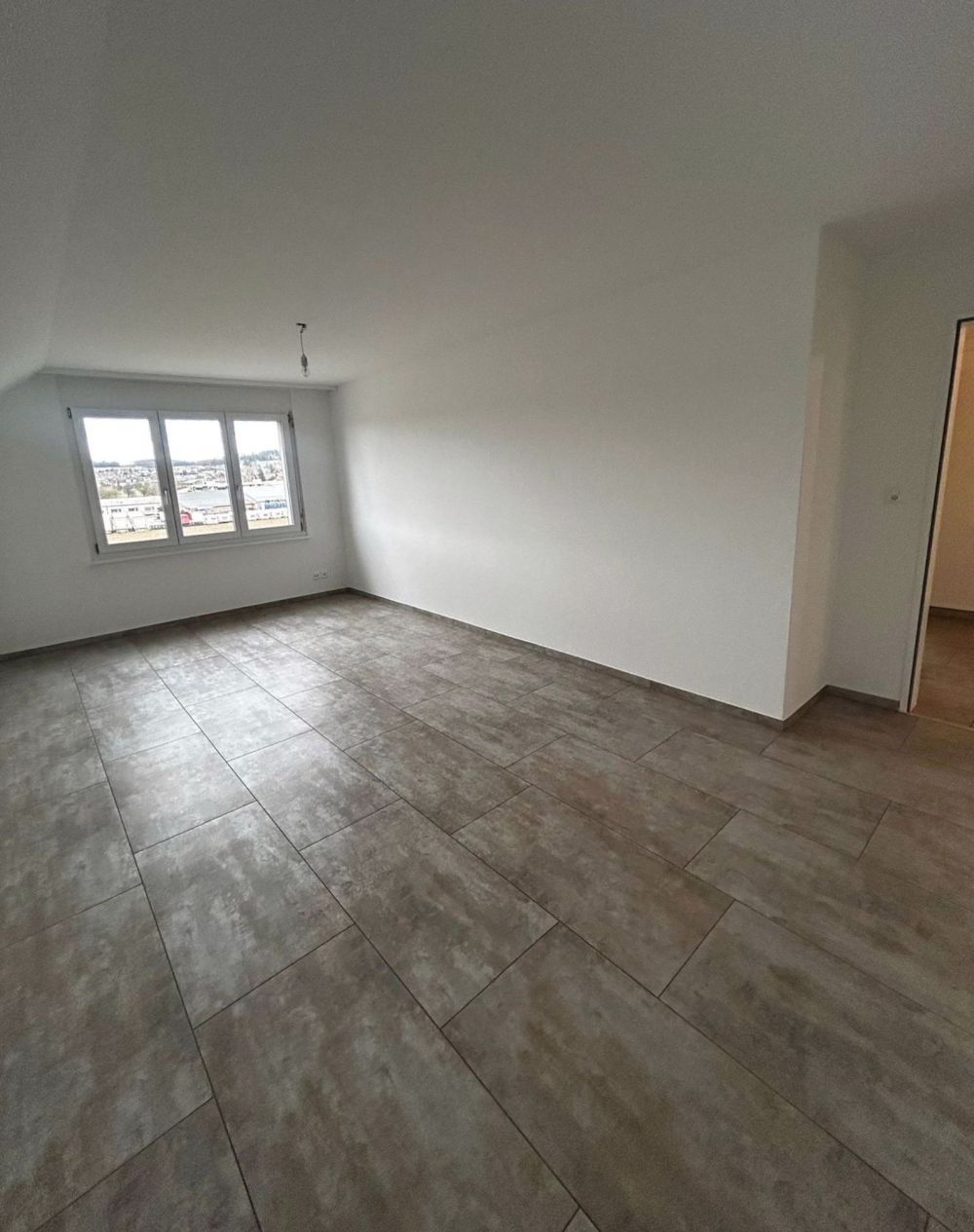 Frisch renovierte 3.5-Zimmer Attikawohnung in Märstetten - Bild 5