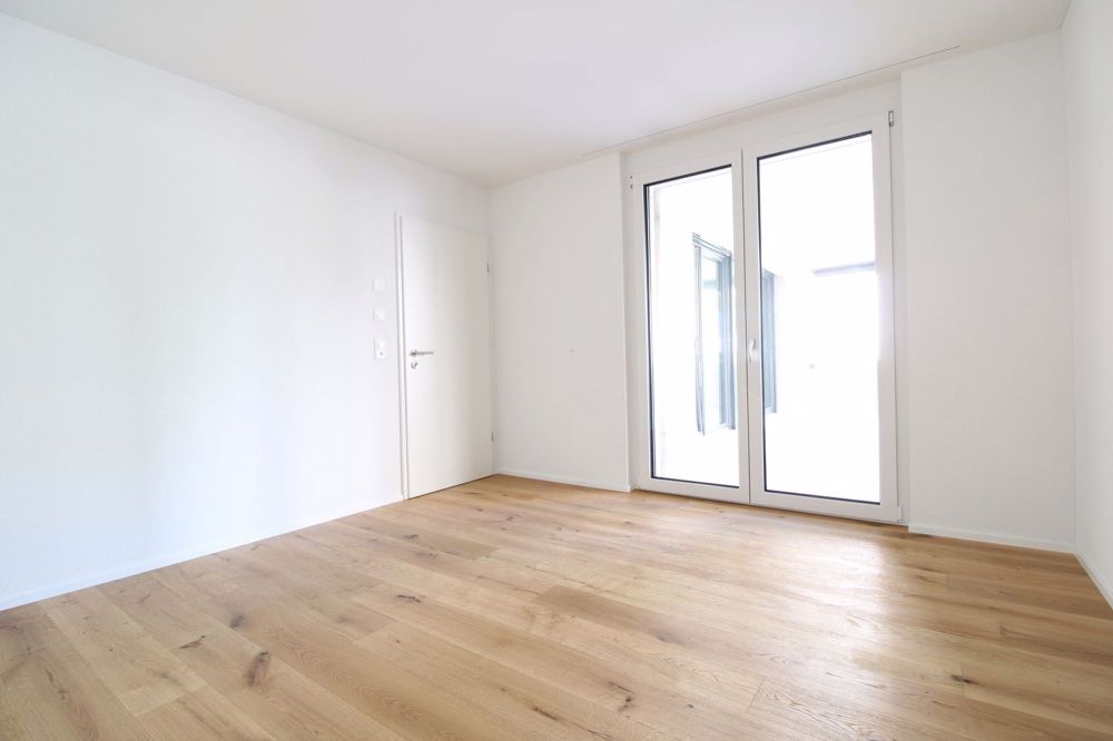 Grosszügige 4.5-Zimmerwohnung mit Balkon und hohem Wohnkomfort - Bild 7