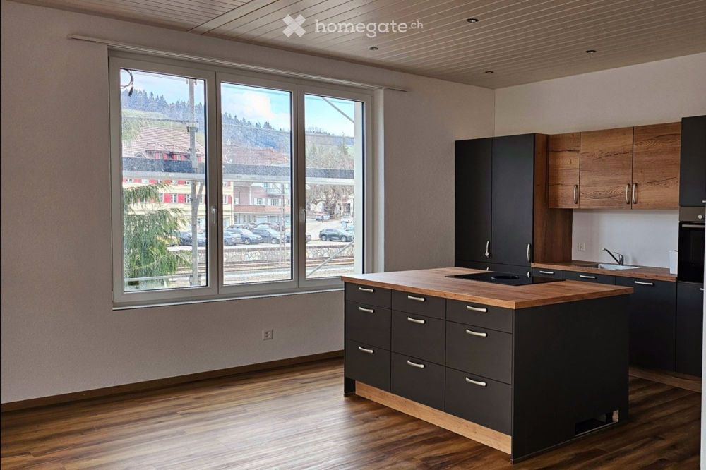 Moderne 4-Zimmer-Wohnung mit grosser Terrasse und Sonnen Balkon in Langnau im Emmental - Bild 4