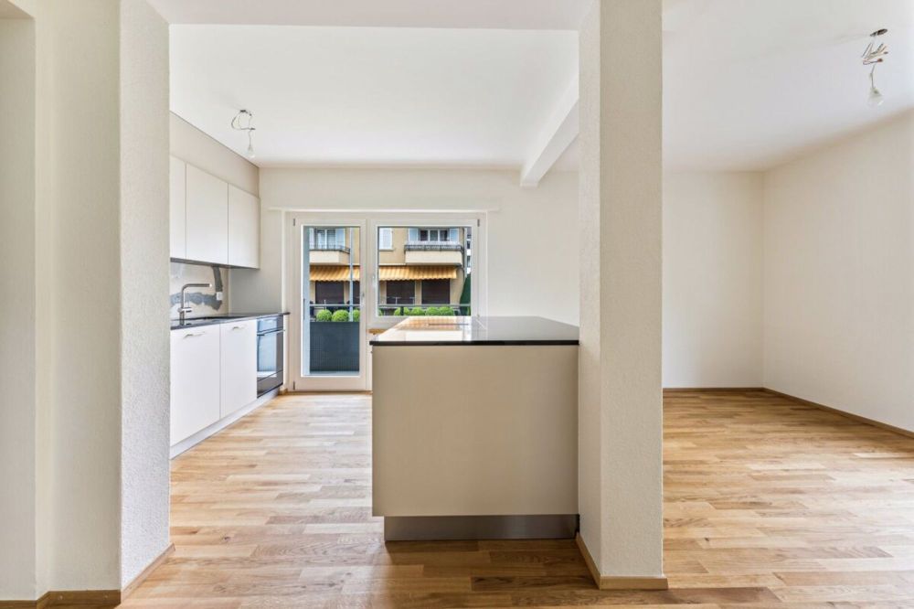 Erstbezug nach Renovation - 1.5-Zimmerwohnung im Hochparterre - Bild 3