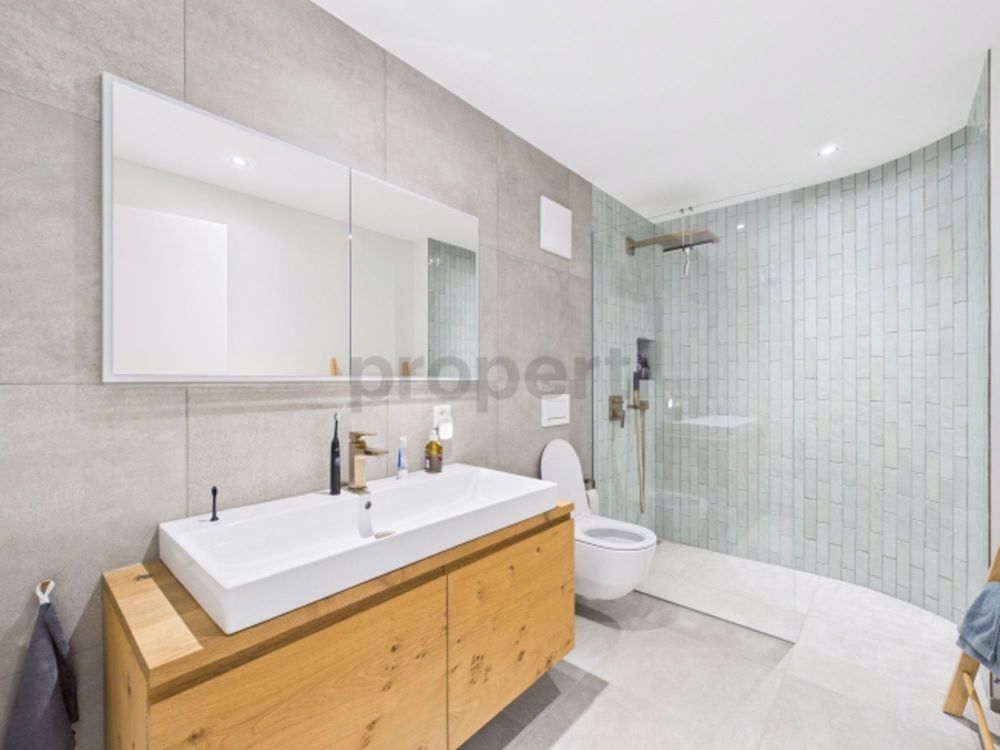 Luxuriöse 3.5-Zimmer-Wohnung in Trin Mulin, GR - Bild 9