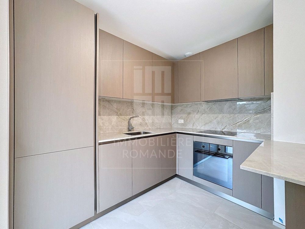 Prächtige 3-Zimmer-Wohnung mit geräumiger Terrasse - Bild 1