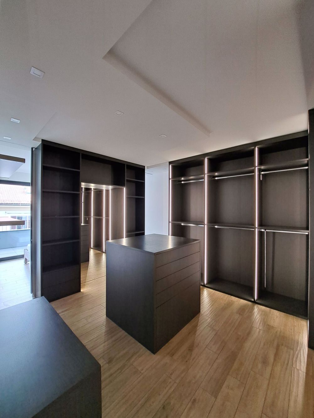 Modernes 4.5-Zimmer-Apartment im Zentrum von Lugano mit großer Terrasse - Bild 11