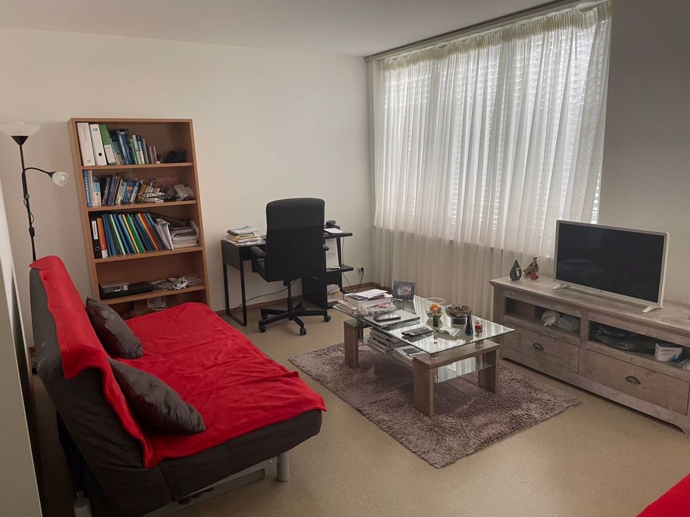 Möblierte moderne 2-Zimmer-Wohnung, Neubau Stadtmitte Bern - Bild 1