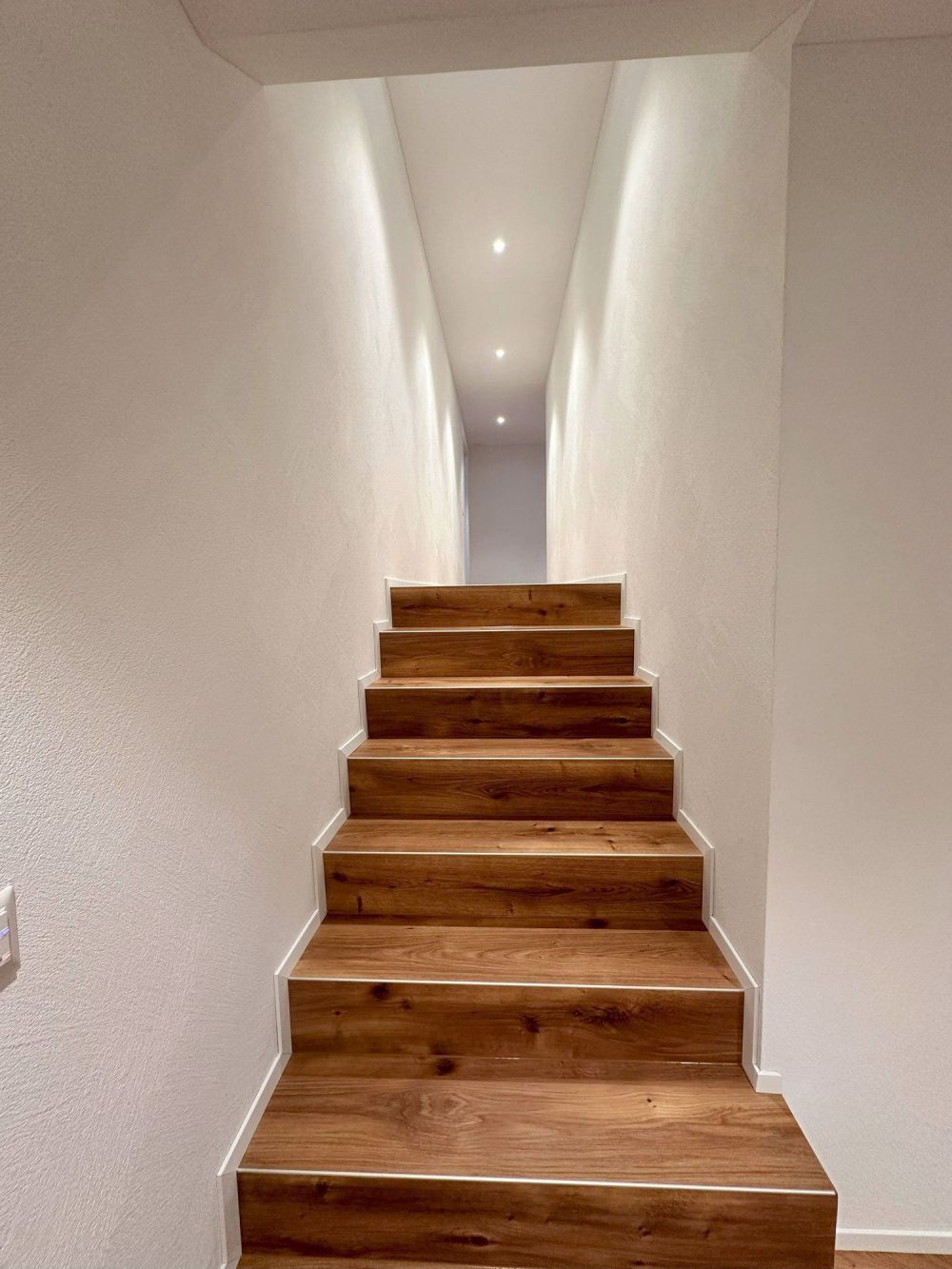 Schöne, grosse Dachwohnung mit Seesicht - Bild 9