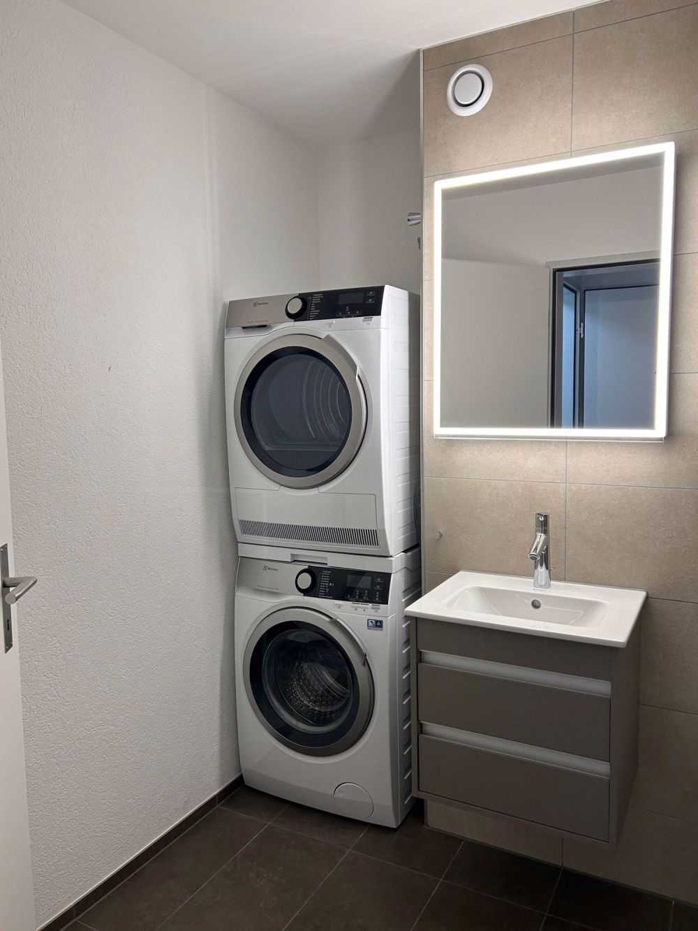 Attraktiv sanierte Single-Wohnung beim Wiesenplatz - Bild 5