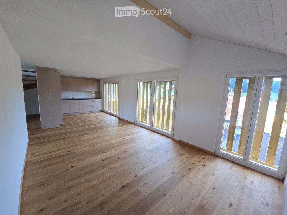 Grosszügige 4.5-Zi Whg/Haushälfte (Galerie, Gartensitzplatz) - Bild 2