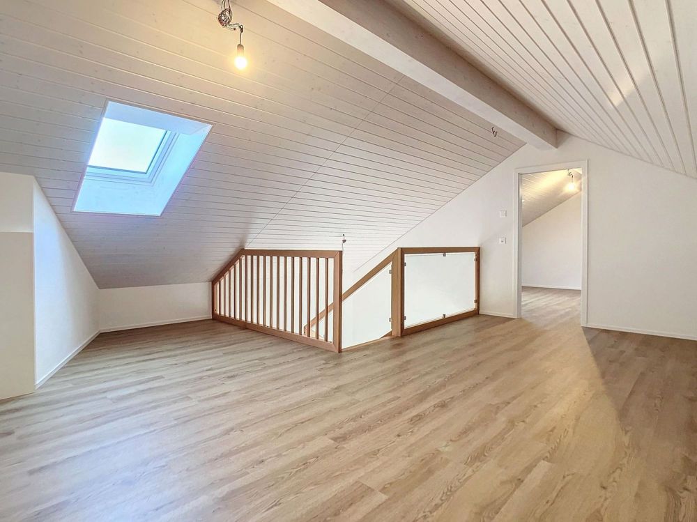 Villa NEUVE Côté Lac jumelée par les garages - Bild 12