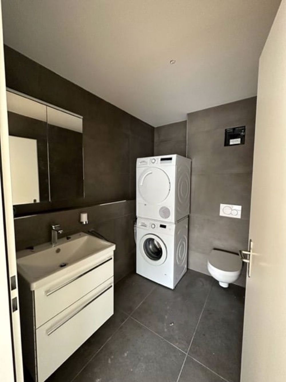 Moderne 5-Zimmer-Wohnung in ruhiger Lage von Bauma - Bild 10