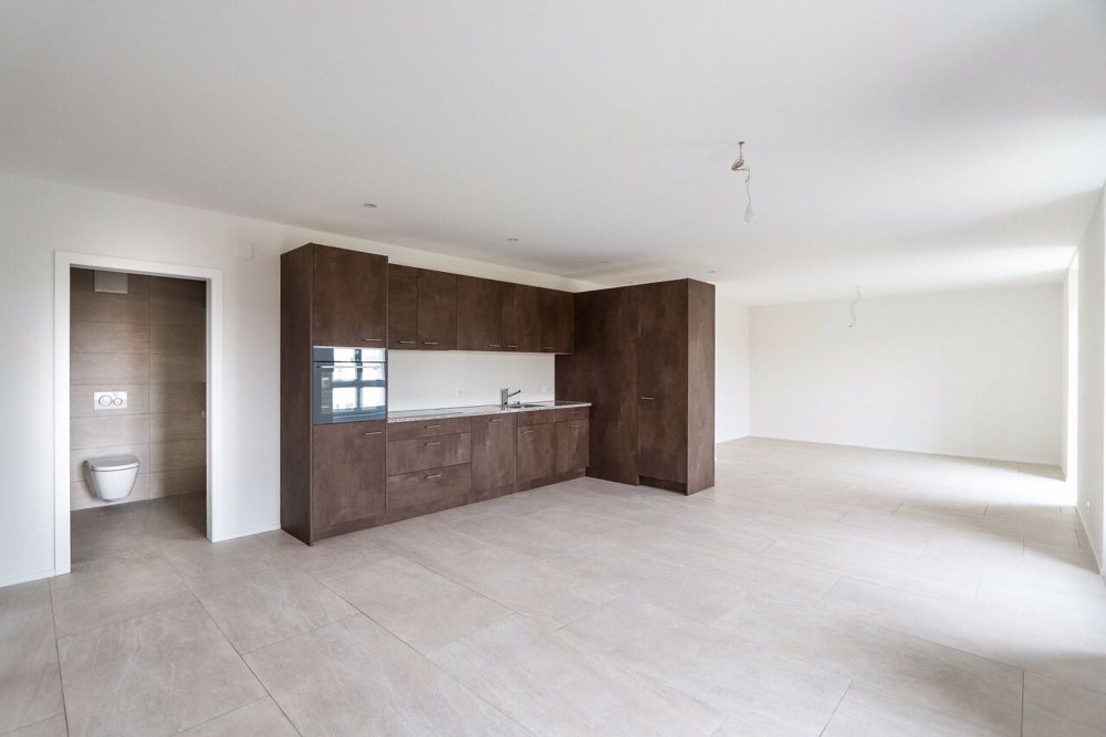 Wohnen an Toplage - Erstvermietung in Courtepin - Wohnung Nr. 2 - 3.5-Zimmer: Küche / Essen / Appartement no 2 - 3.5-pièces: cuisine / manger