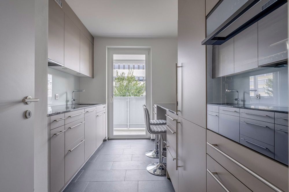 Luxus Altstetten, 2.5ZW mit Keller & W/T, nah Markt, über Blueground - Bild 11
