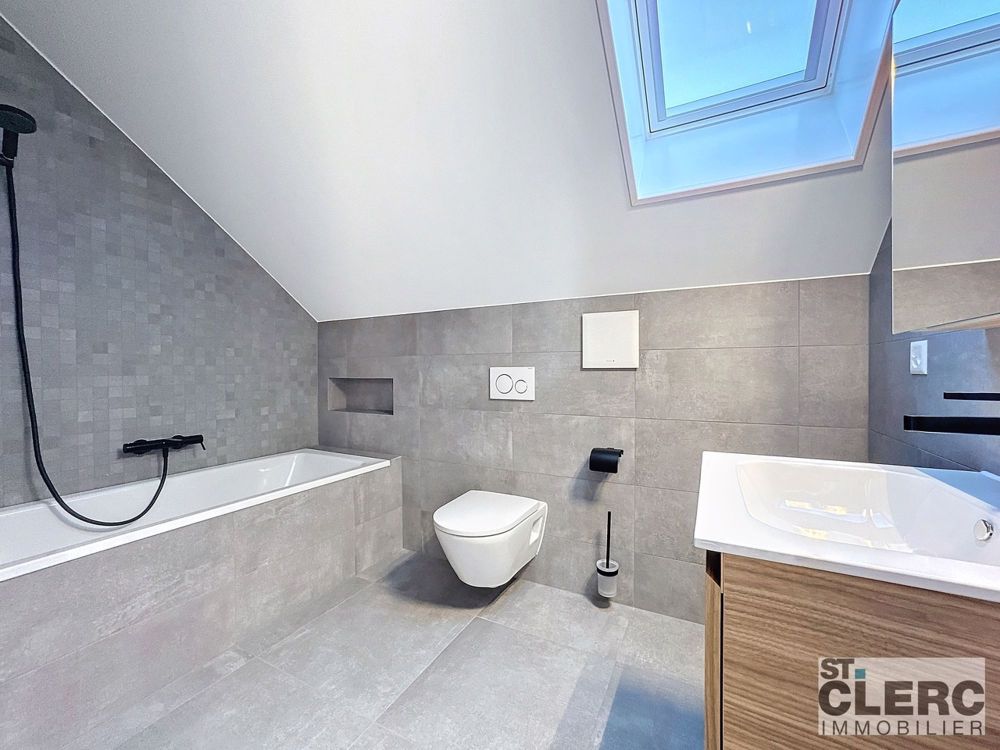 Appartement neuf en duplex avec terrasse, balcon et jardin! - Bild 12