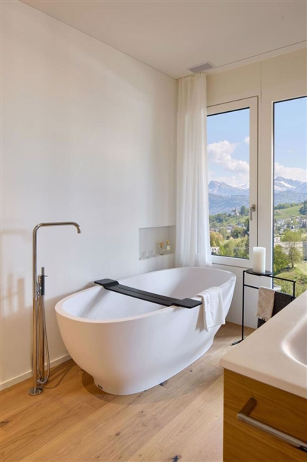 4.5-Zimmer-Bijoux - Ihr neues Zuhause am Sonnenberg! - Bild 6