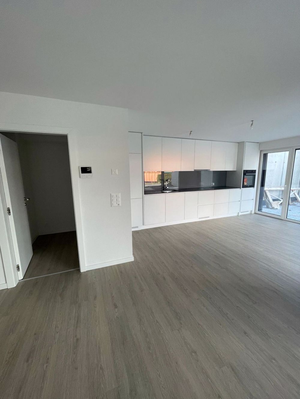 Grand deux pièces et demi à Châtel-St-Denis avec terrasse - Bild 2