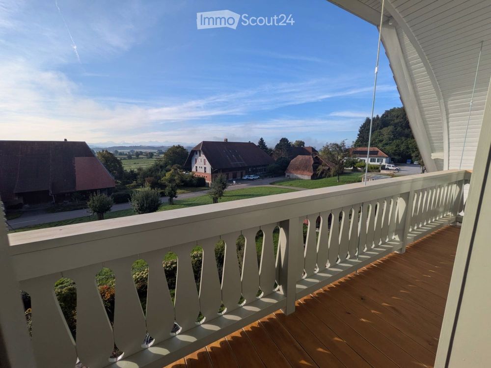 Moderne 4.5-Zimmer-Neubau-Wohnung mit Bergblick in Buchegg ab sofort oder n. Vereinbarung - Bild 2