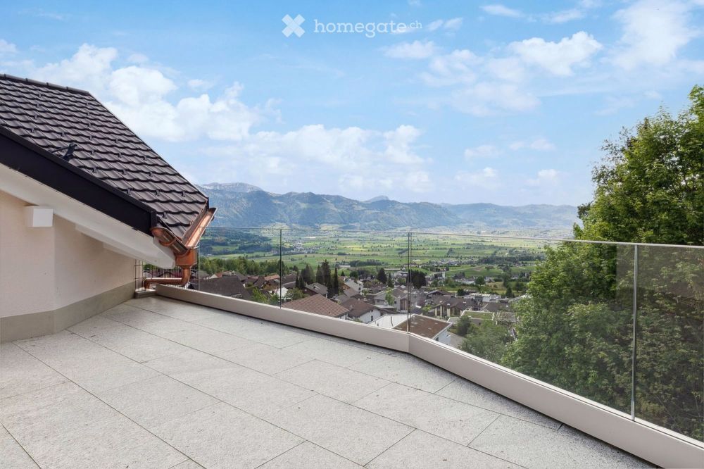 Wohntraum an sonniger Lage 4.5-Zimmer-Dachwohnung mit Weitblick - Bild 2