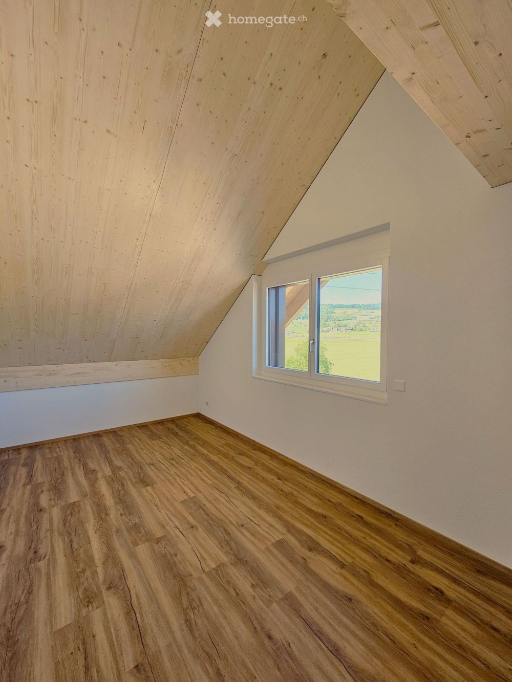 Moderne 5.5-Zimmer-Dachwohnung in Schübelbach - Bild 11