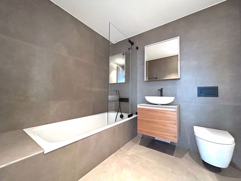 EXKLUSIV WOHNEN AUF 33. ETAGE DES HÖCHSTEN WOHNGEBÄUDES DER SCHWEIZ - Bild 7