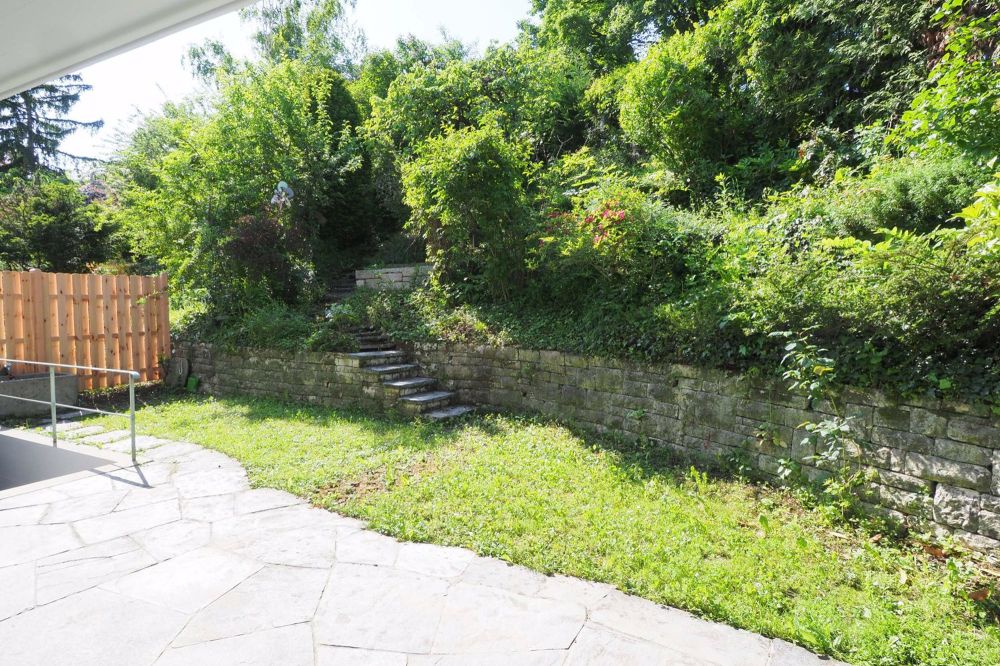 Moderne 4,5-Zimmer-Mietwohnung im Erdgeschoss mit Garten – Erstvermietung nach Kernsanierung - Bild 1