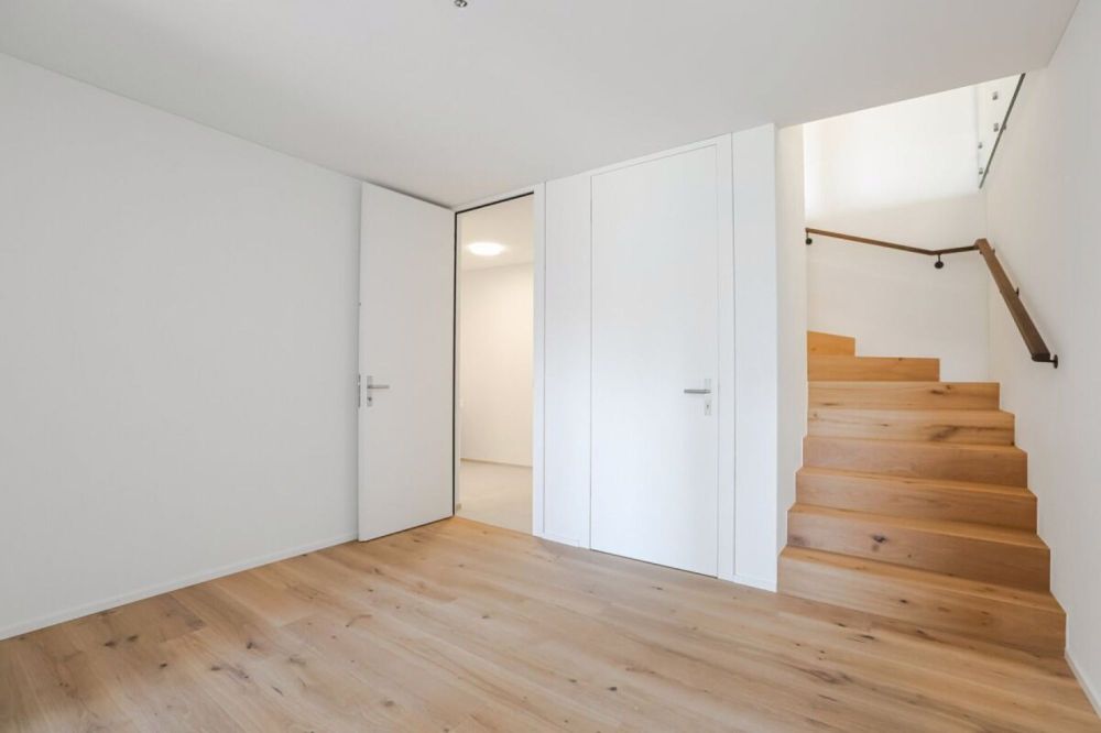 Lichtdurchflutete 3.5-Zimmer Neubauwohnung – Stilvoller Erstbezug mit Seesicht (Bei jährlicher Vorauszahlung: CHF 50'800.-) - Bild 6