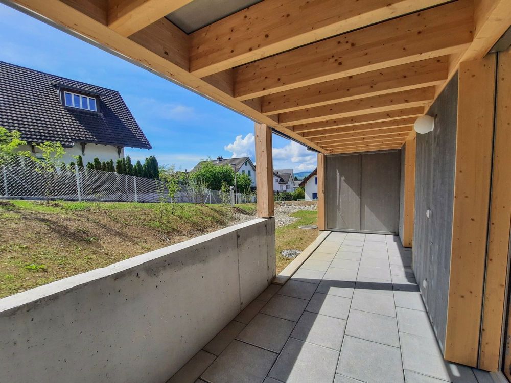 Individuelle Mietwohnungen mit Laubengang und sonnigem Balkon (EG, OG) und Dachwohnungen mit Loggia - Bild 10