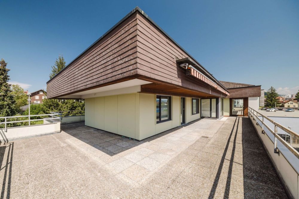 Totalsanierte 3½-Zimmer-Attikawohnung mit riesiger Terrasse - Bild 11