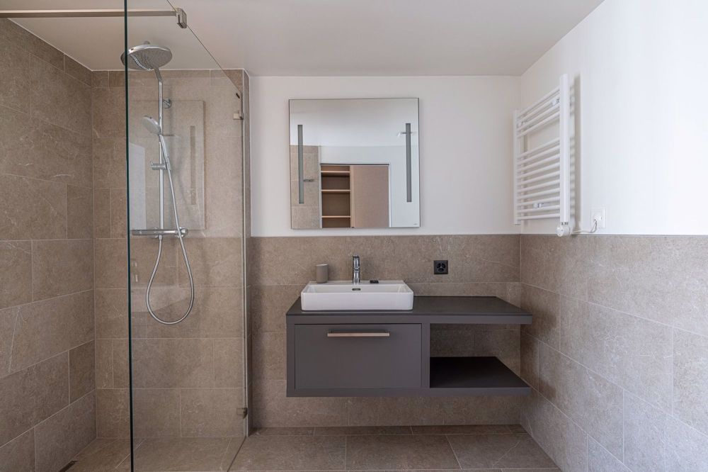 Moderne Ein-Zimmer-Wohnung – Brandneu und Vollständig Eingerichtet – Rue du Jura 13, Genf! - Bild 5