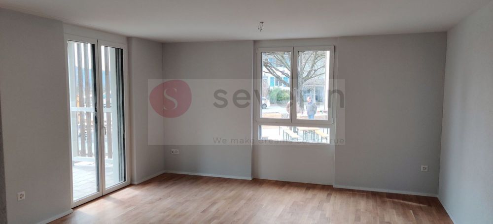 NOCH 2 WOHNUNGEN-ERSTVERMIETUNG- 2.5 & 3.5 ZIMMER GENOSSENSCHAFTSWHG. - 2.5 ZIMMER: WOHNZIMMER