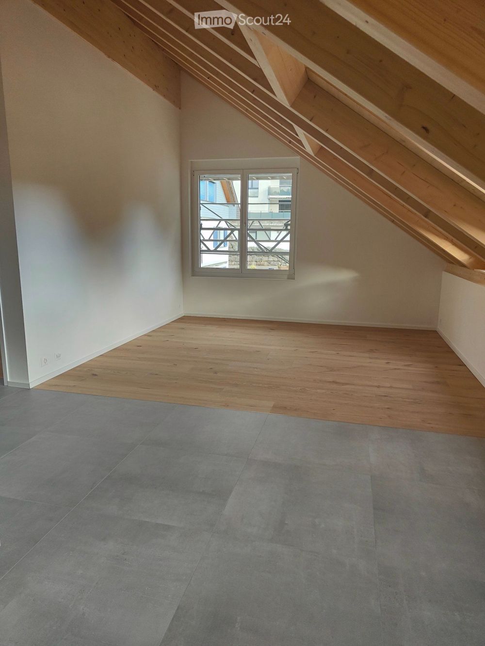 Moderne 2.5-Zimmer-Dachwohnung in Diegten zu vermieten - Bild 2