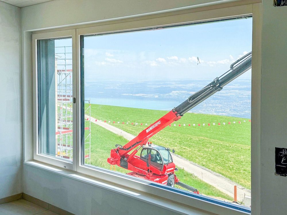 Neue 2.5-Zimmer-Wohnung, Balkon mit herrlicher Aussicht auf den See und die Alpen - Bild 10