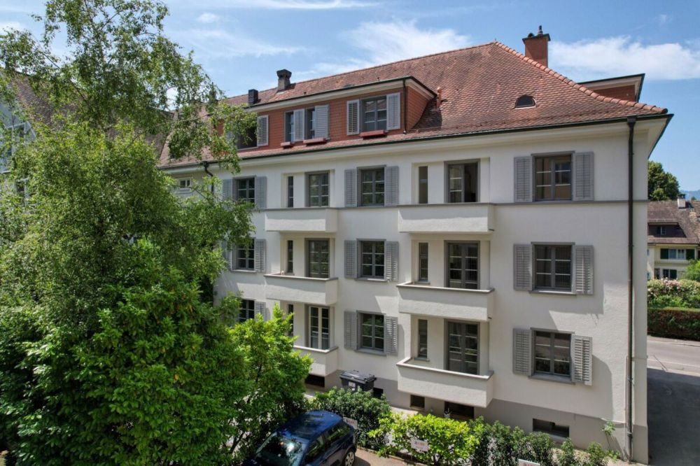 Exklusive Erstvermietung in Küsnacht – Einmalige Jugendstilwohnungen an bester Lage - Bild 1