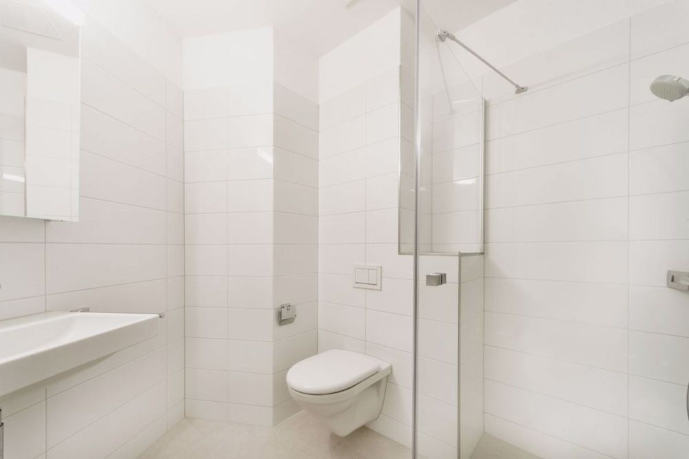 Grosszügige und helle 4-Zimmer-Wohnung zur Miete in Weiningen - Bild 6